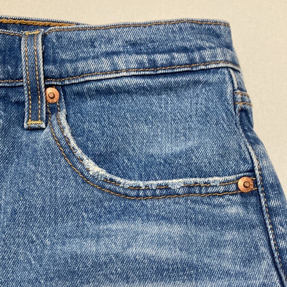 Levi’s Premium Ribcage Denim Short Sz 27 - Picture 4 of 10